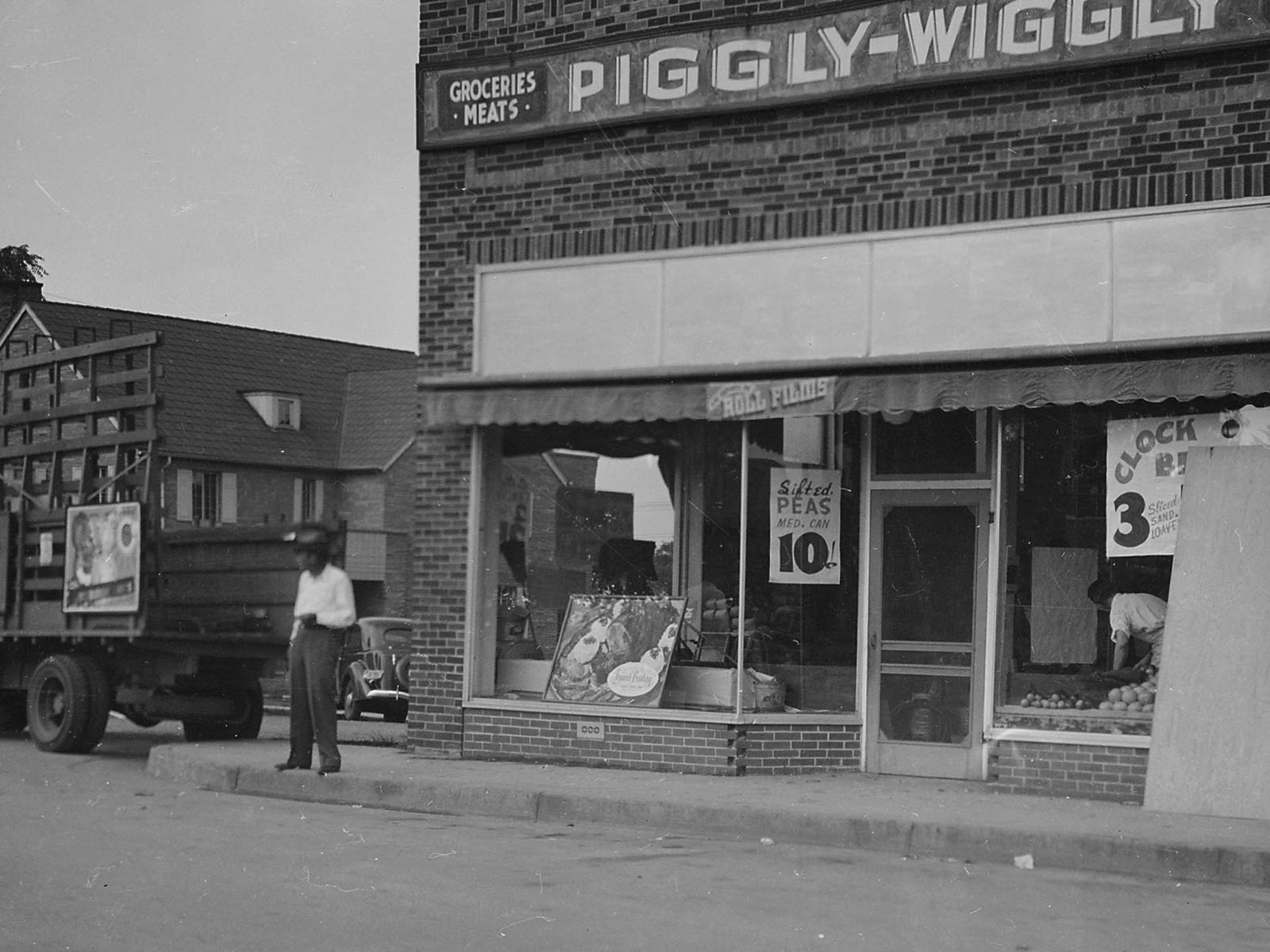 Piggly Wiggly store