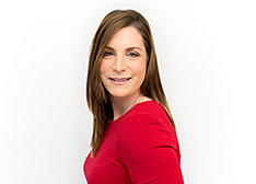 Lindsay Stiles, co-Chief Operating Officer (co-COO) at crestpoint.ca