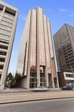 30 St. Clair Ave W 30 St. Clair Ave W