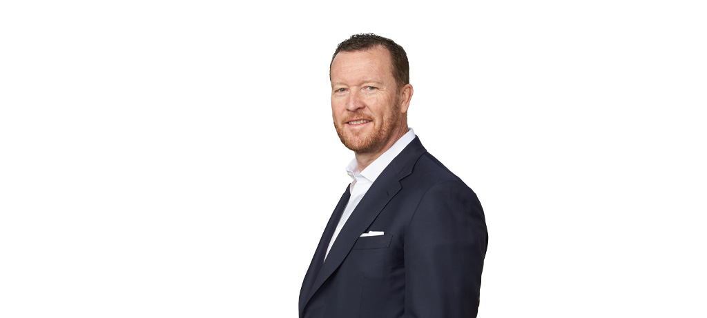 Brady Welch, official photo